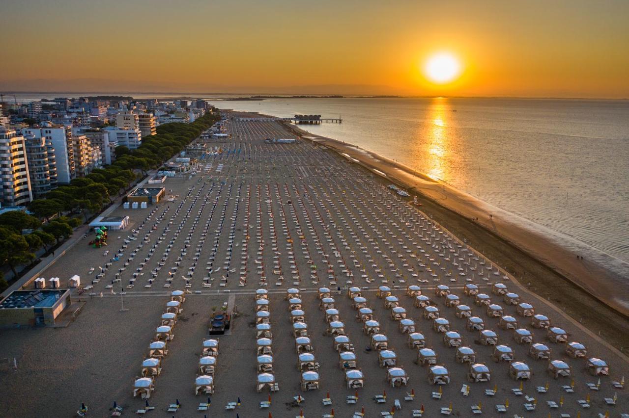 Summer Villas Lignano Sabbiadoro Exterior foto