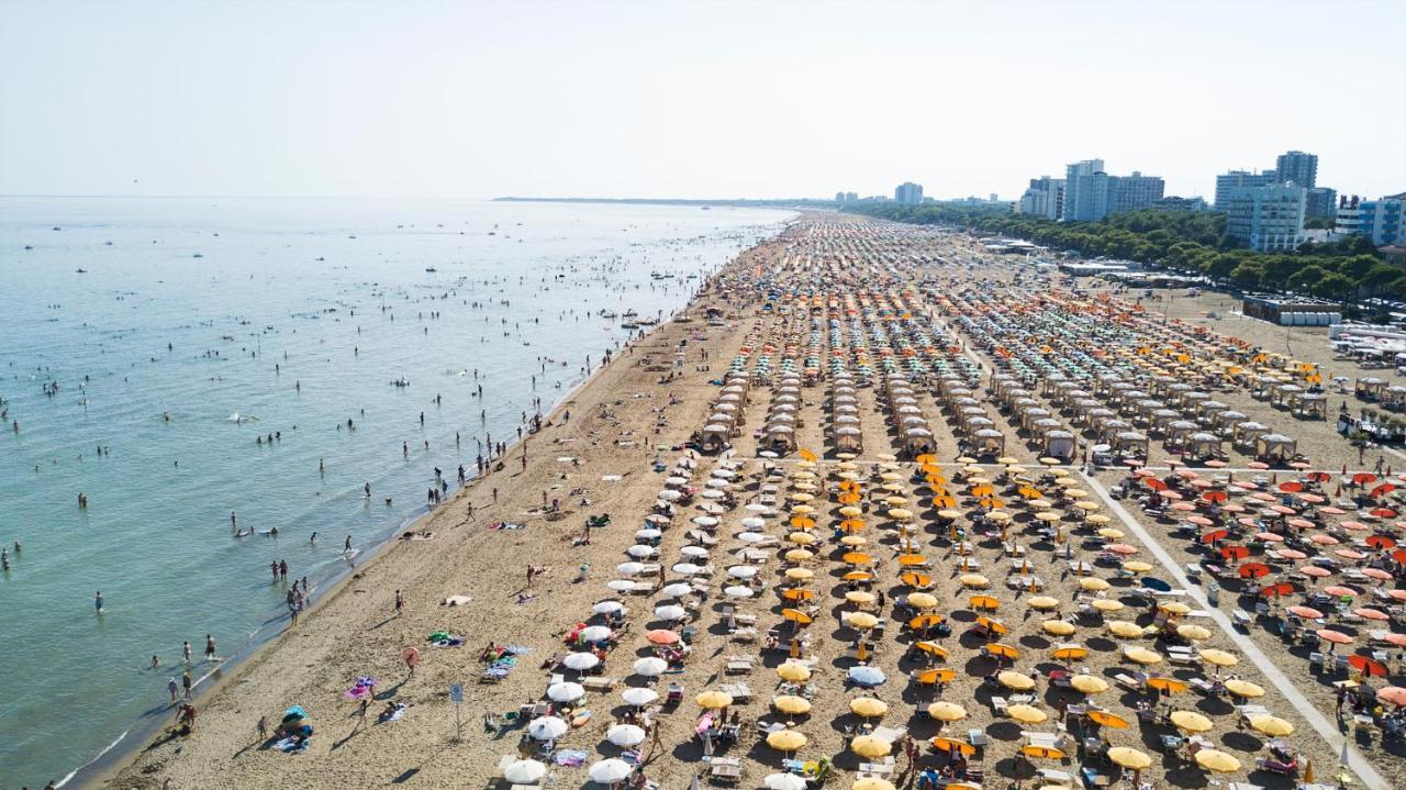Summer Villas Lignano Sabbiadoro Exterior foto
